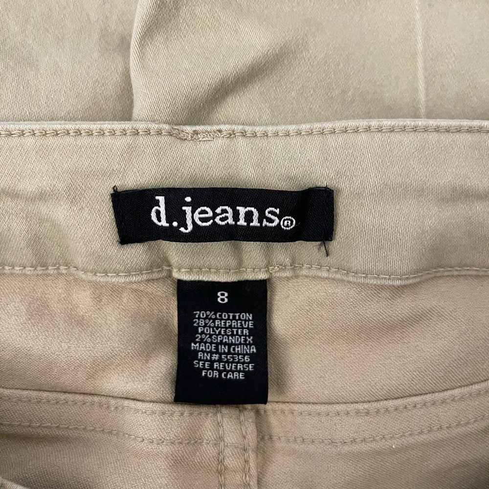 Women’s d.jeans tan colored straight leg pants size 8 - Picture 3 of 3